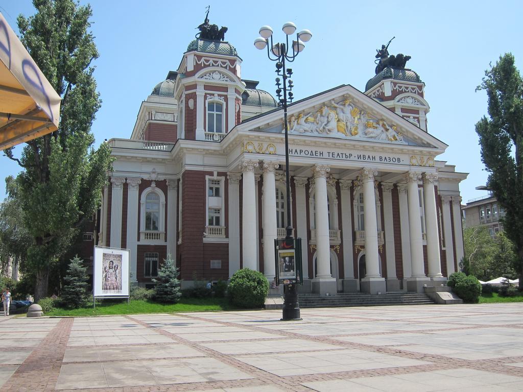 Hotel Alabin Central Sofia Esterno foto