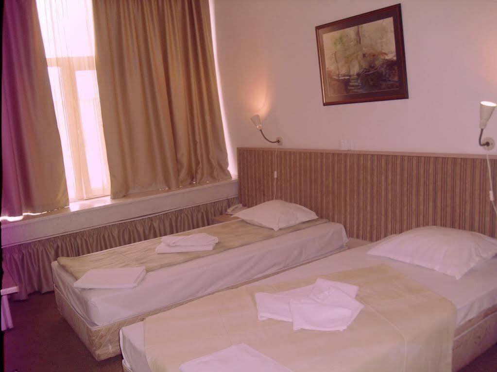 Hotel Alabin Central Sofia Esterno foto